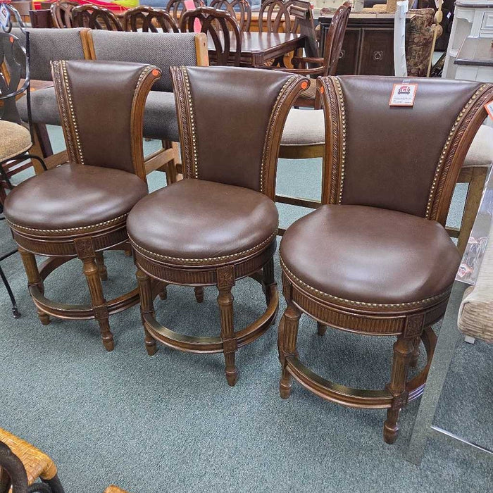SET OF 3 COVINGTON STOOLS MIH
