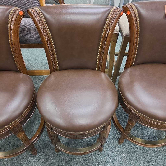 SET OF 3 COVINGTON STOOLS MIH