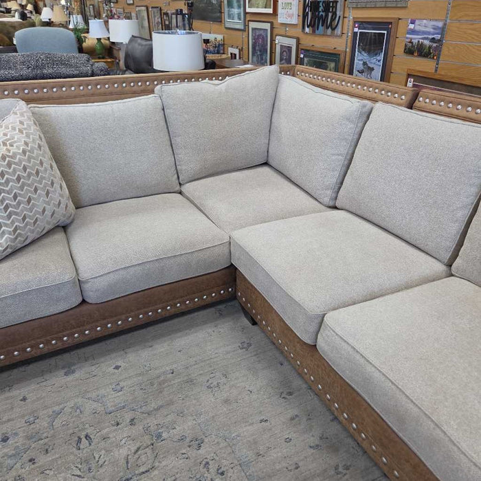 2PC SECTIONAL SKH
