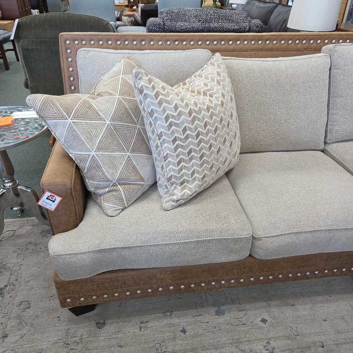 2PC SECTIONAL SKH