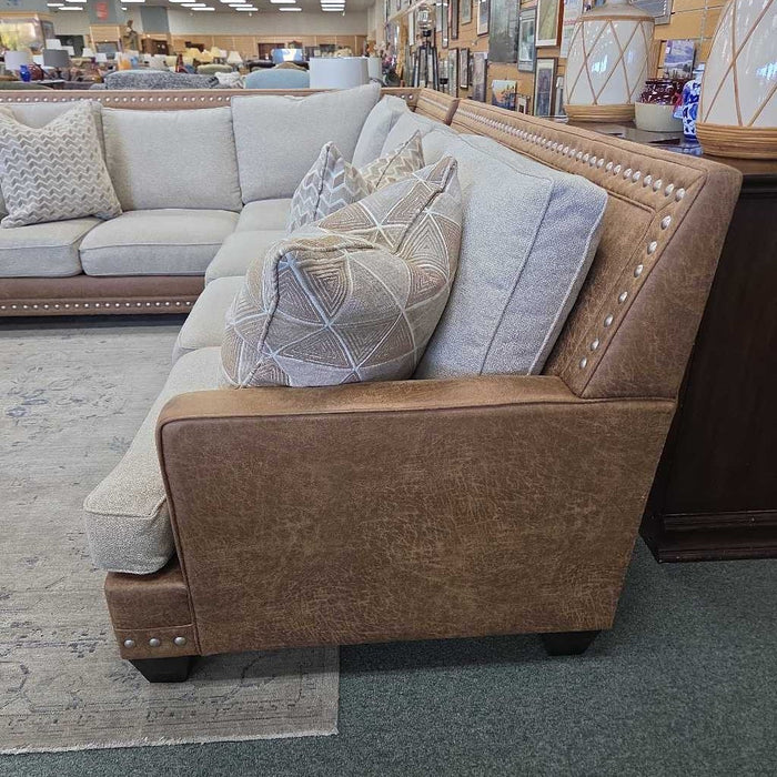 2PC SECTIONAL SKH