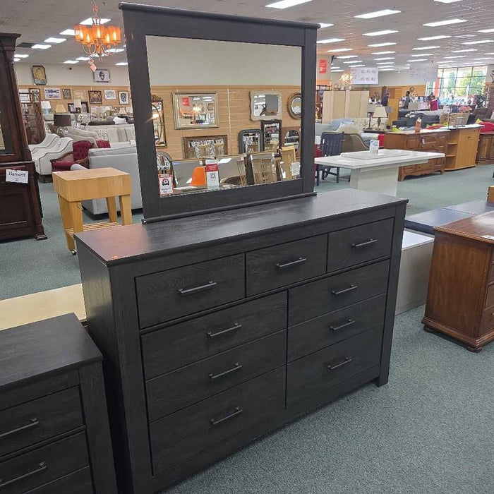 DRESSER WITH MIRROR BTK