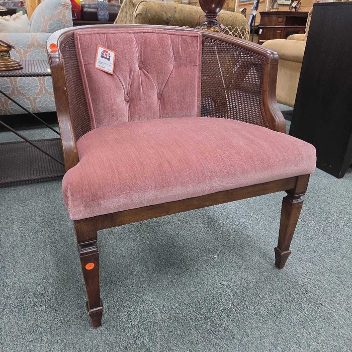 ACCENT CHAIR KL