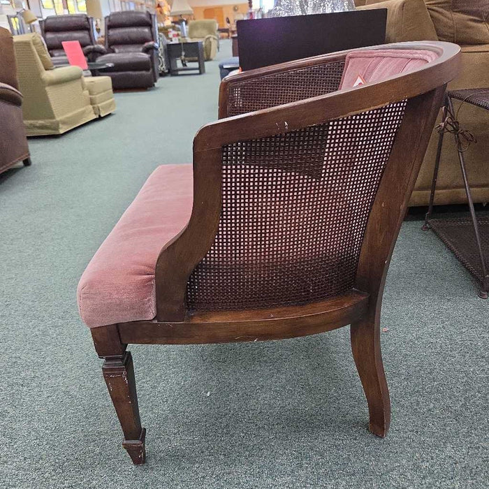 ACCENT CHAIR KL