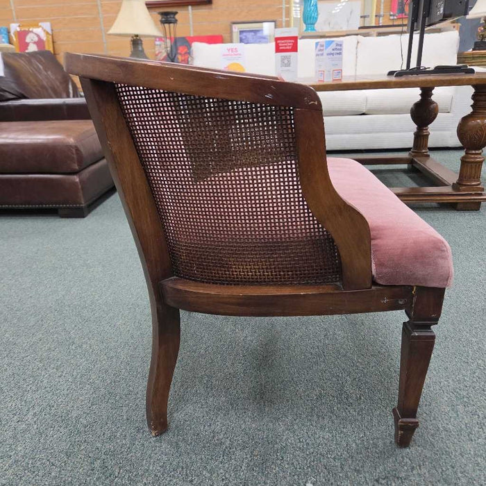 ACCENT CHAIR KL