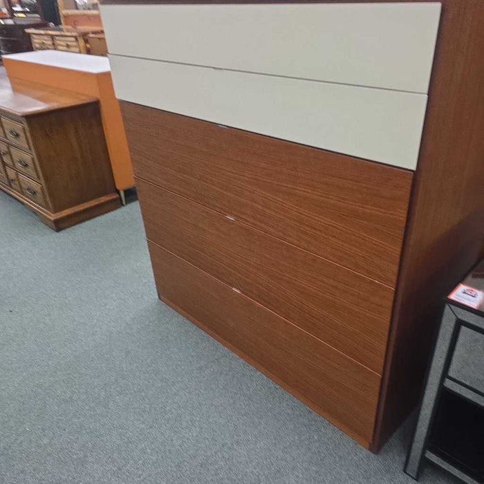 TALLBOY DRESSER CKK
