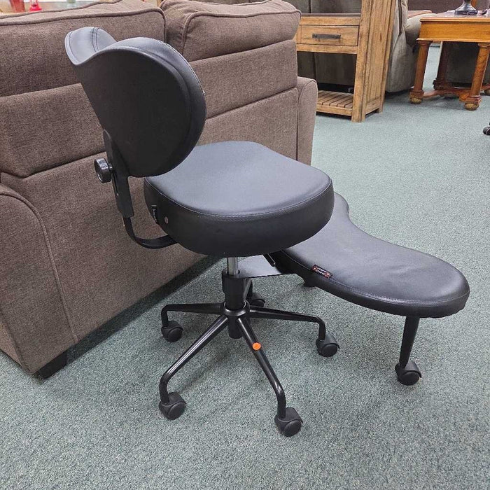 ERGONOMIC DESK CHAIR MI