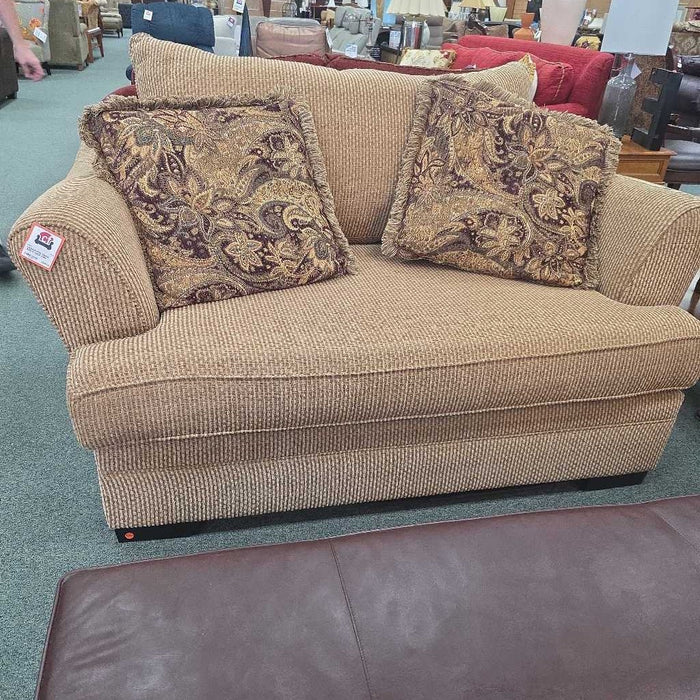 CHAIR AND A HALF BAH