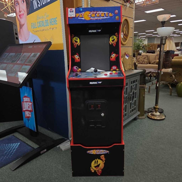 PACMAN ARCADE WITH STOOL ATH