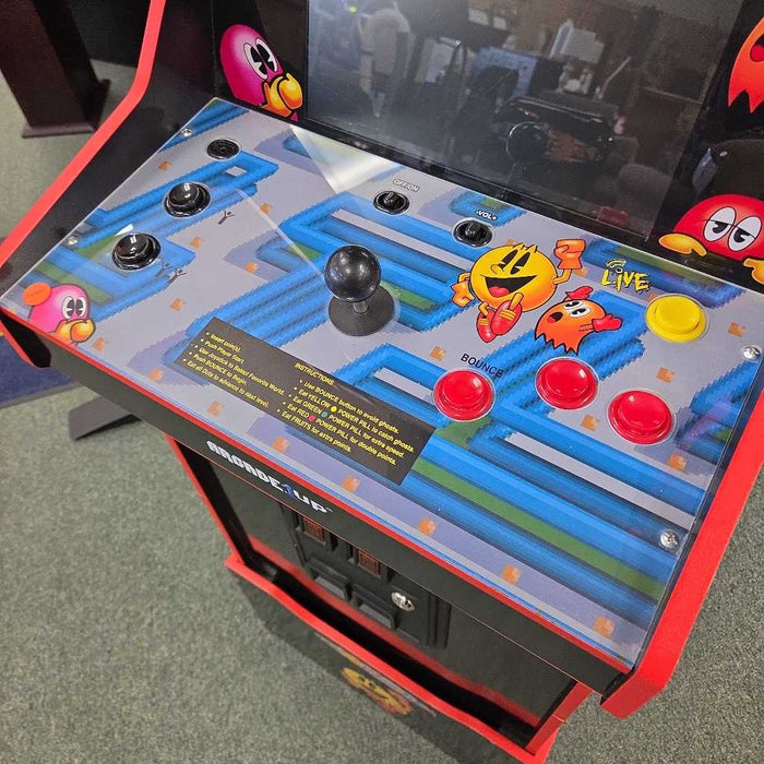 PACMAN ARCADE WITH STOOL ATH