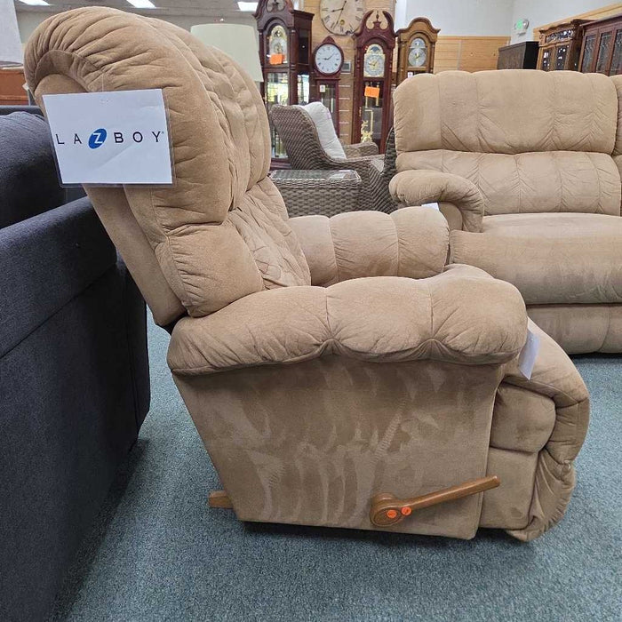 LAZBOY ROCKER RECLINER BBM