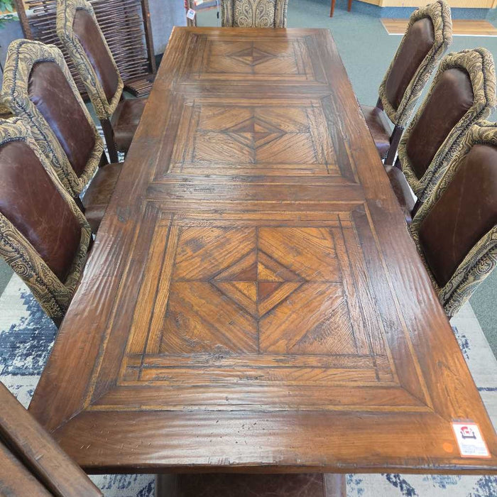 CENTURY TABLE WITH 2 LEAVES & 8 CHAIRS BAHH
