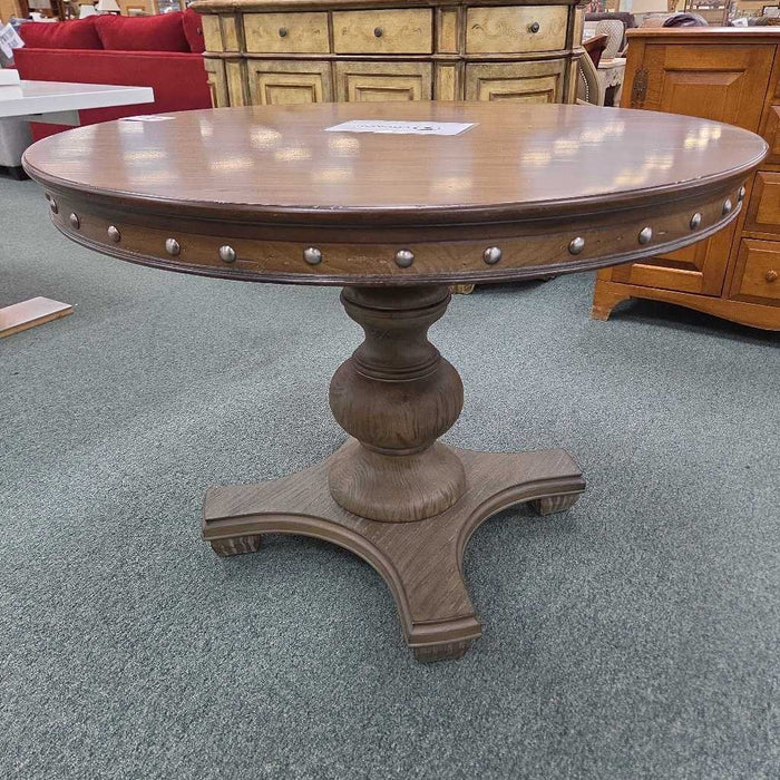 UTTERMOST SYLVANA TABLE KLH
