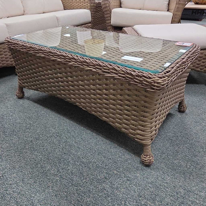 COFFEE TABLE BBM