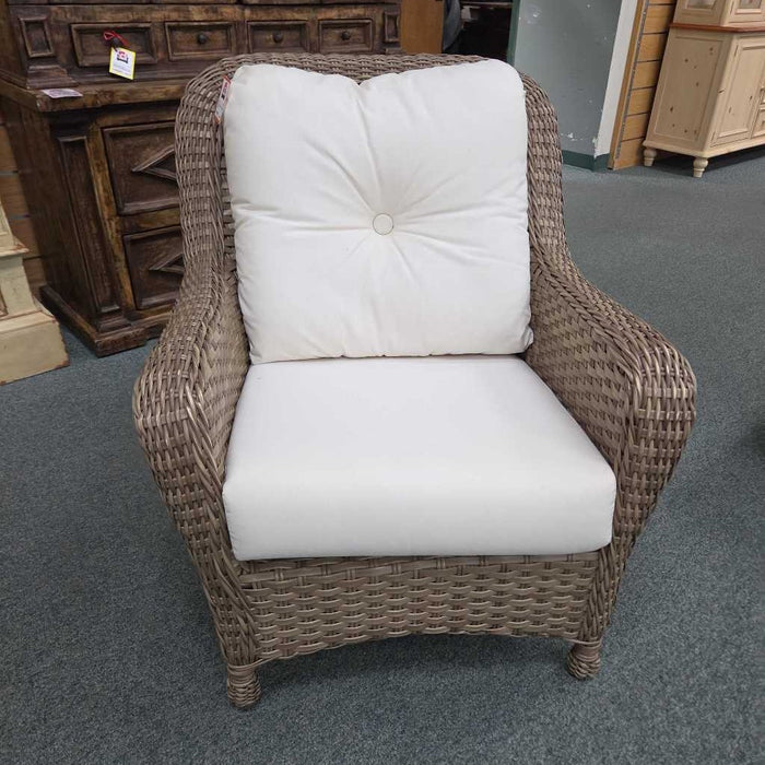 ACCENT CHAIR BBM