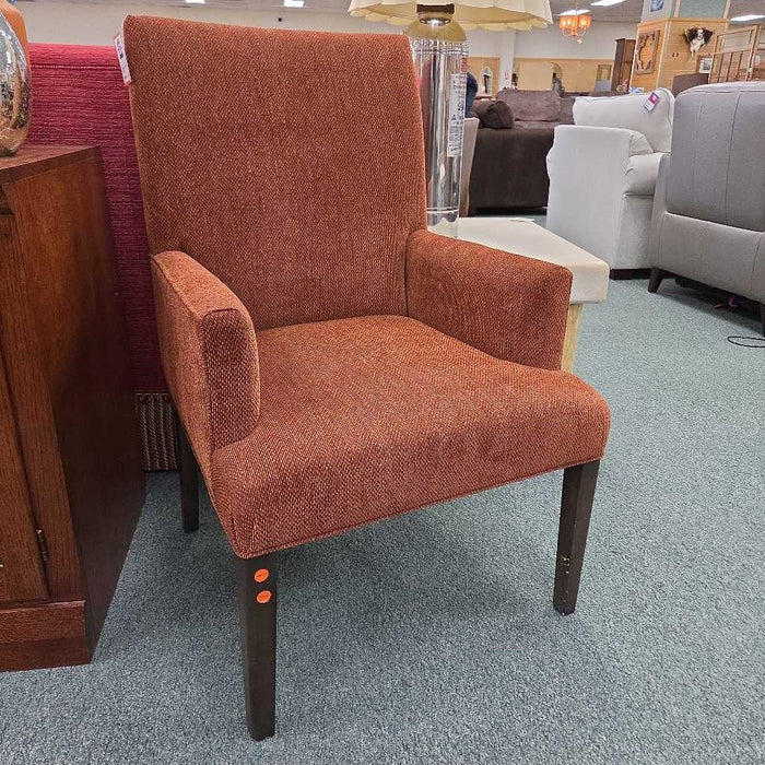 ACCENT CHAIR SK