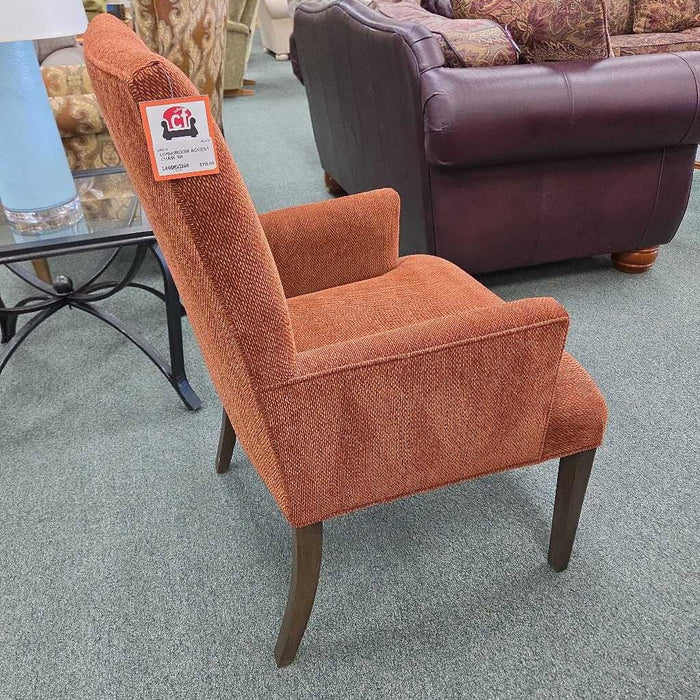 ACCENT CHAIR SK
