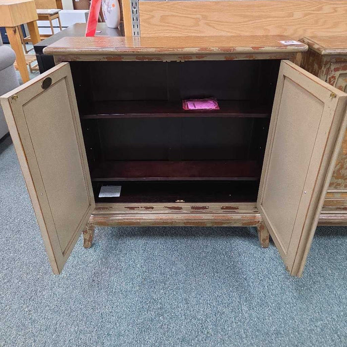 ACCENT CABINET BAH