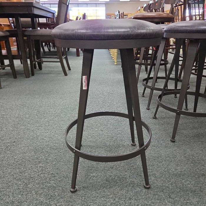 SET OF 5 ARIES BACKLESS SWIVEL STOOLS KMK
