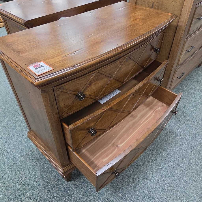 HOOKER 3 DRAWER NIGHTSTAND BTK