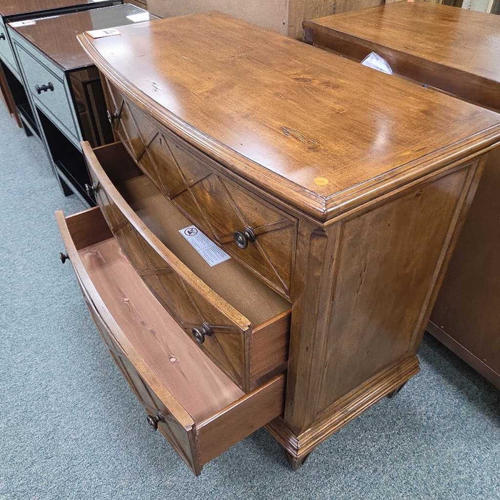 HOOKER 3 DRAWER NIGHTSTAND BTK