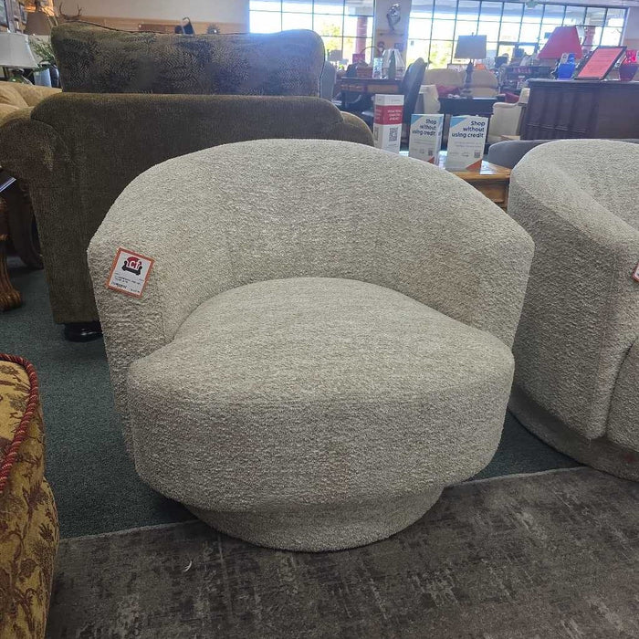 SWIVEL CHAIR BTK