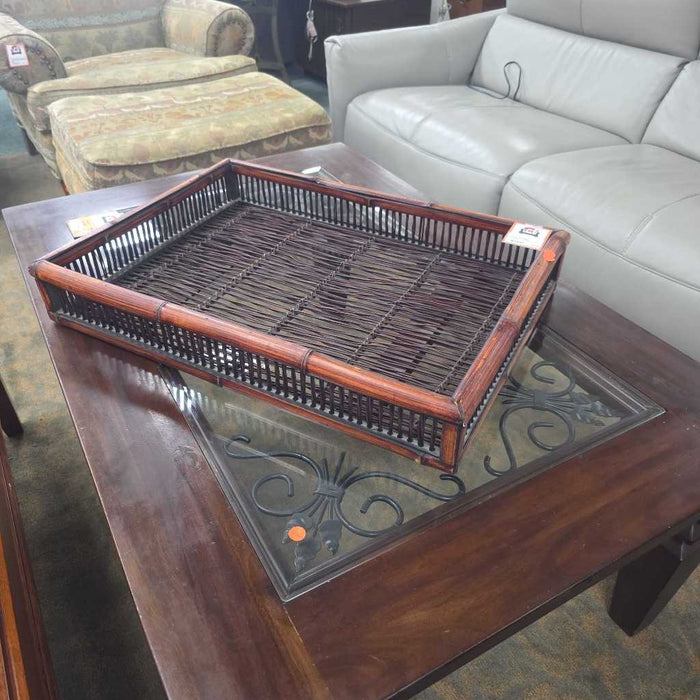 BAMBOO TRAY AT