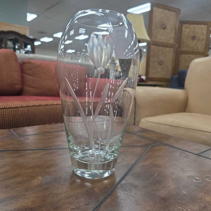 FLORAL CLEAR VASE BT