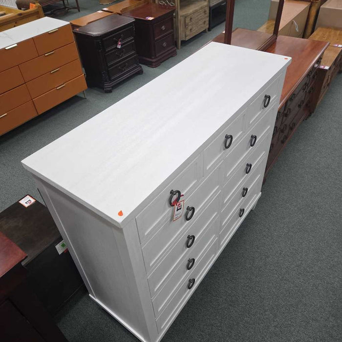 WHITE DRESSER KKS