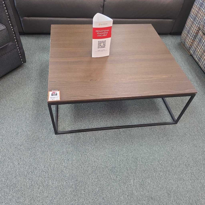 COFFEE TABLE BAH