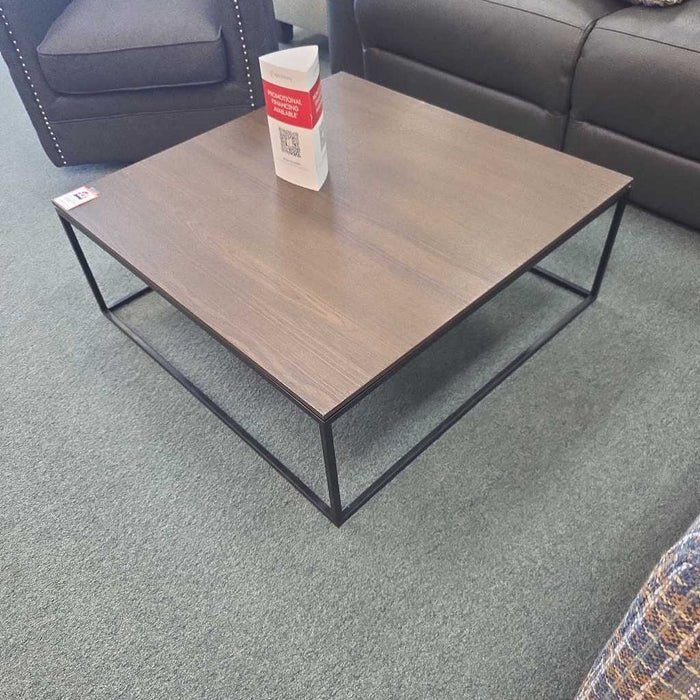 COFFEE TABLE BAH