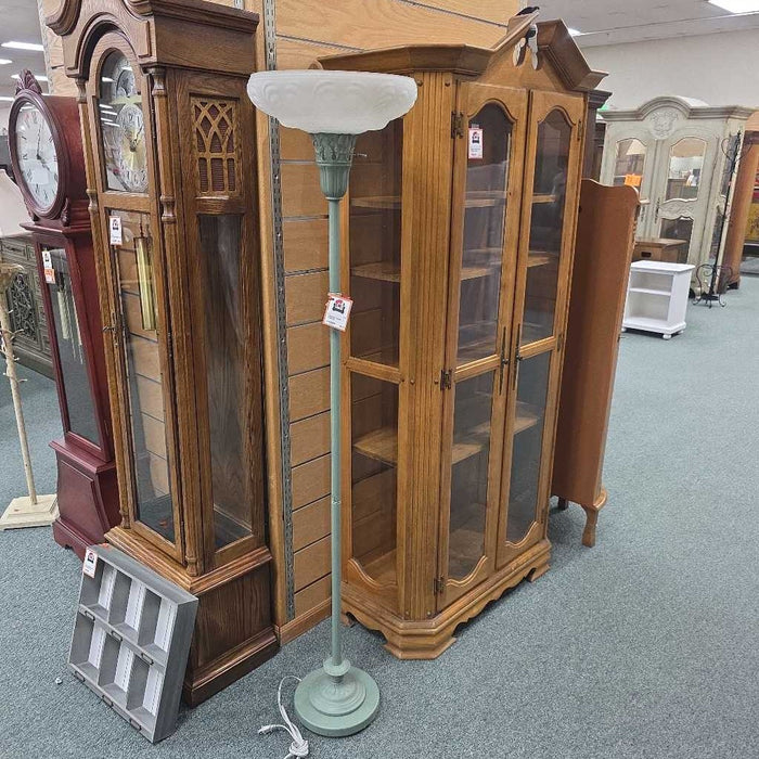 FLOOR LAMP AT