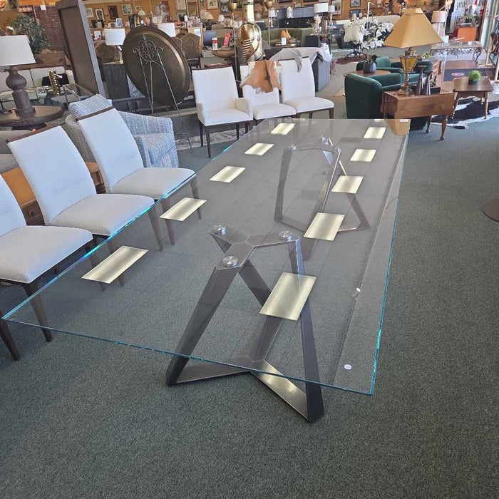 GLASS DINING TABLE LLCT