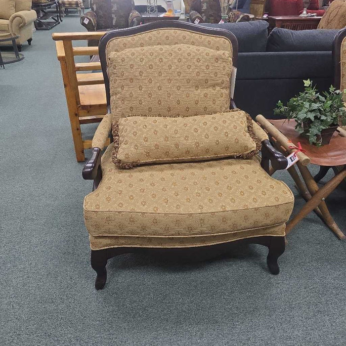 BERNHARDT ACCENT CHAIR LSH