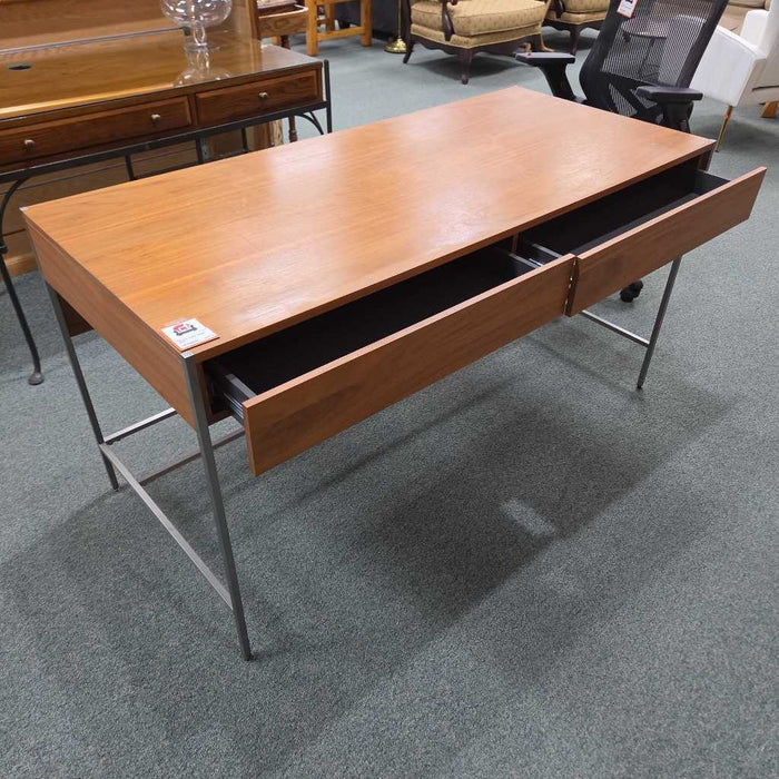 ZANE DESK BTK