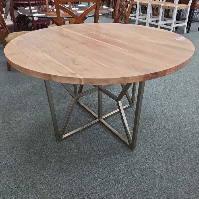 CRATE & BARREL HAYES DINING TABLE ATH
