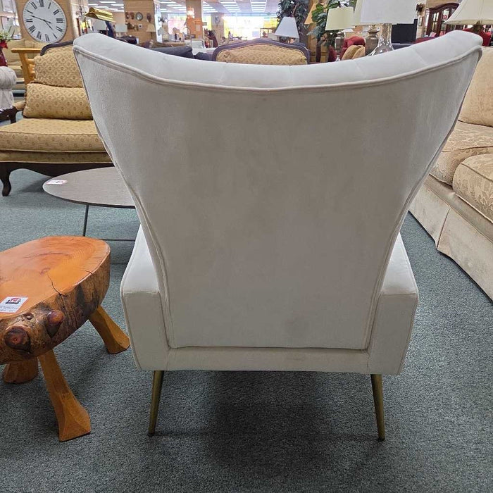 ACCENT CHAIR LS