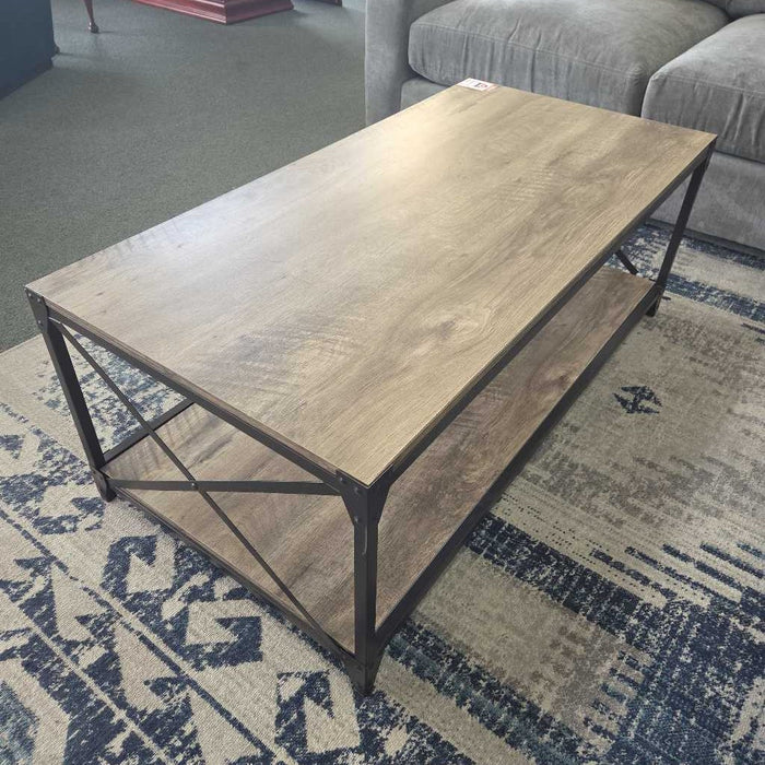 COFFEE TABLE AT