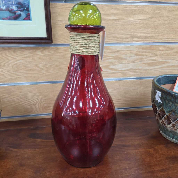 RED VASE LS