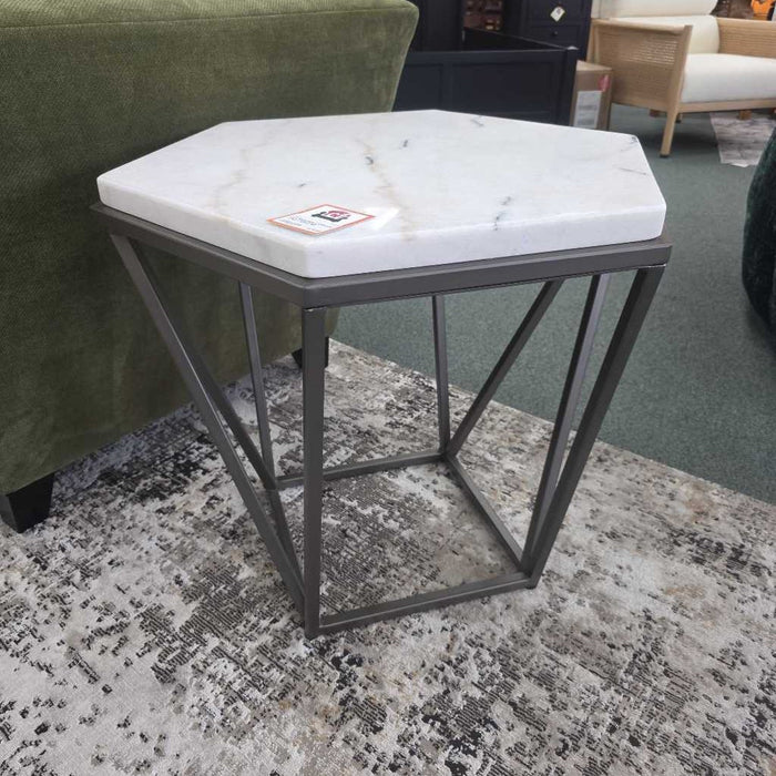 CORVUS END TABLE SK