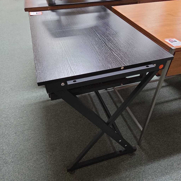 SMALL DESK SK