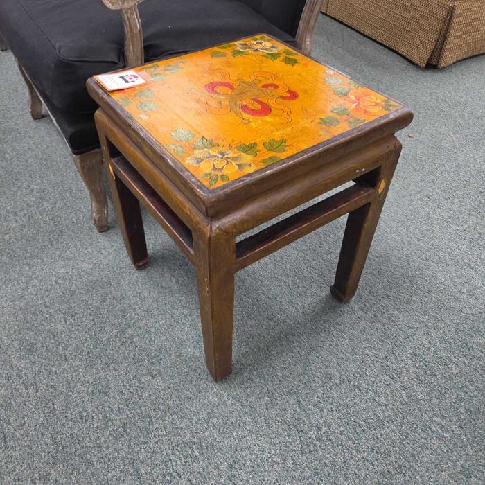 ASIAN END TABLE MI
