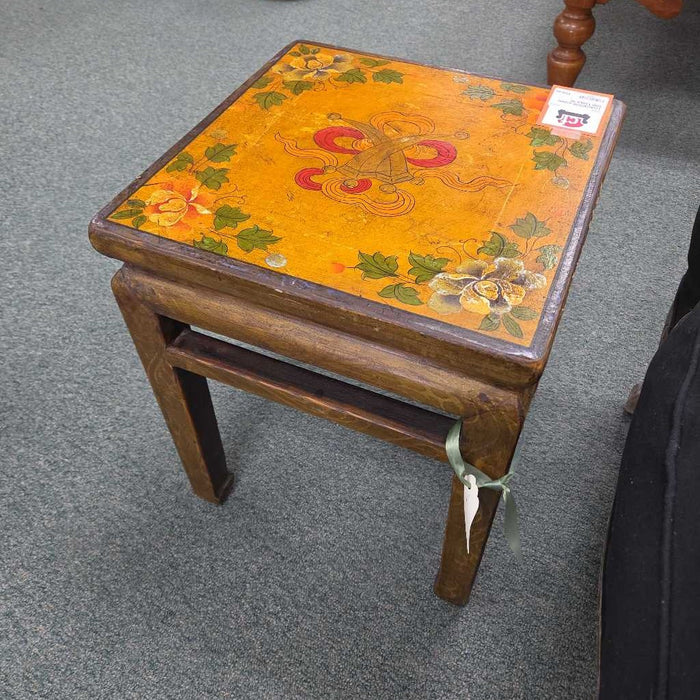ASIAN END TABLE MI