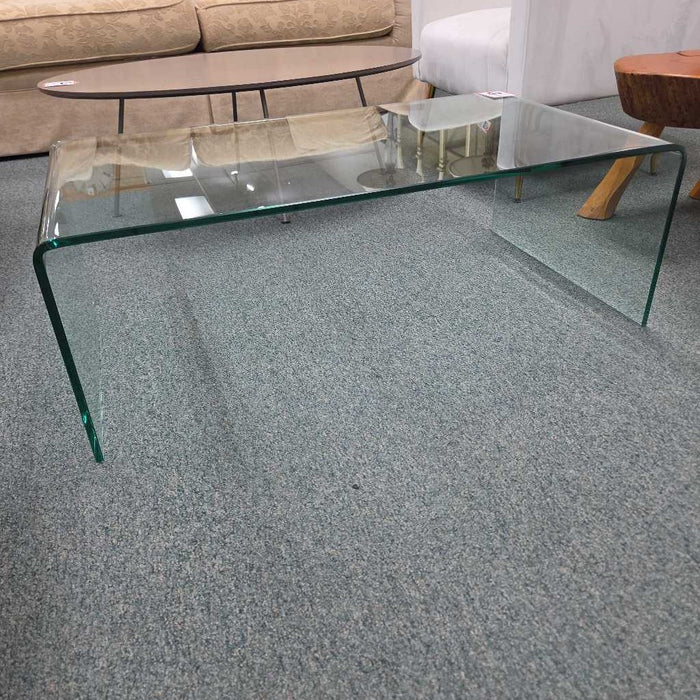 COFFEE TABLE KL