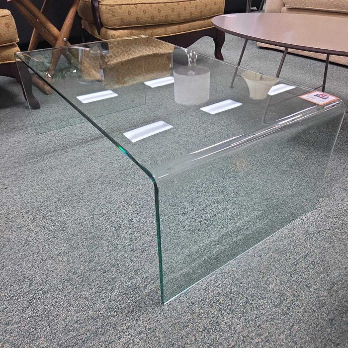 COFFEE TABLE KL