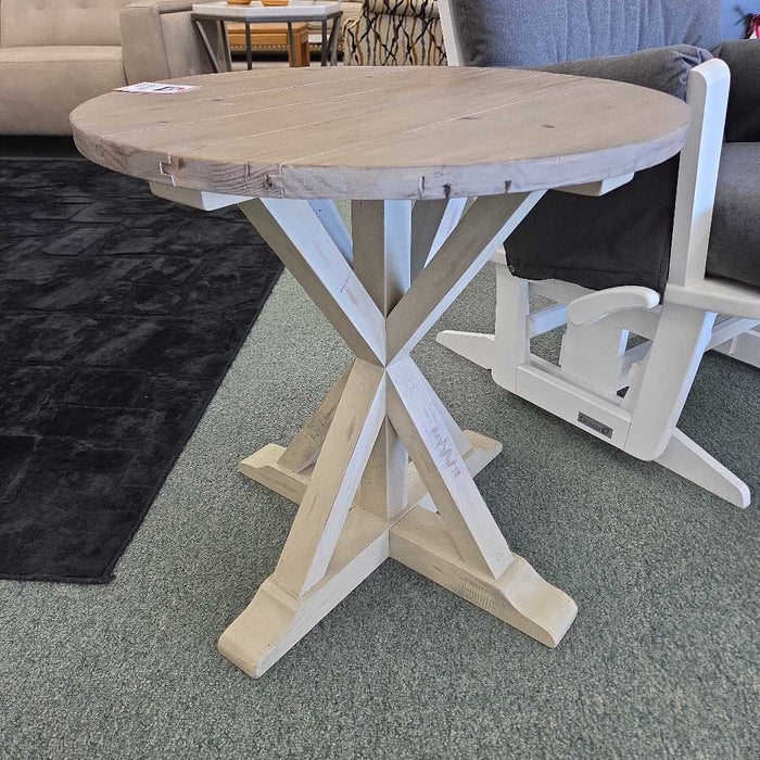 ROUND ACCENT TABLE KL