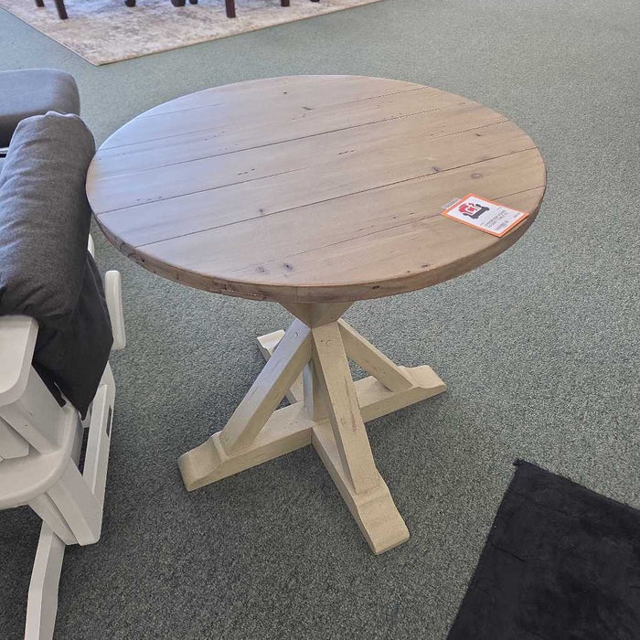 ROUND ACCENT TABLE KL