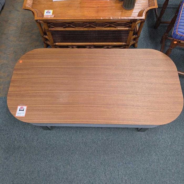 COFFEE TABLE BTK