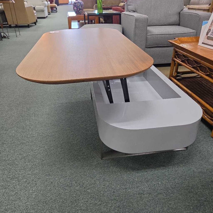 COFFEE TABLE BTK