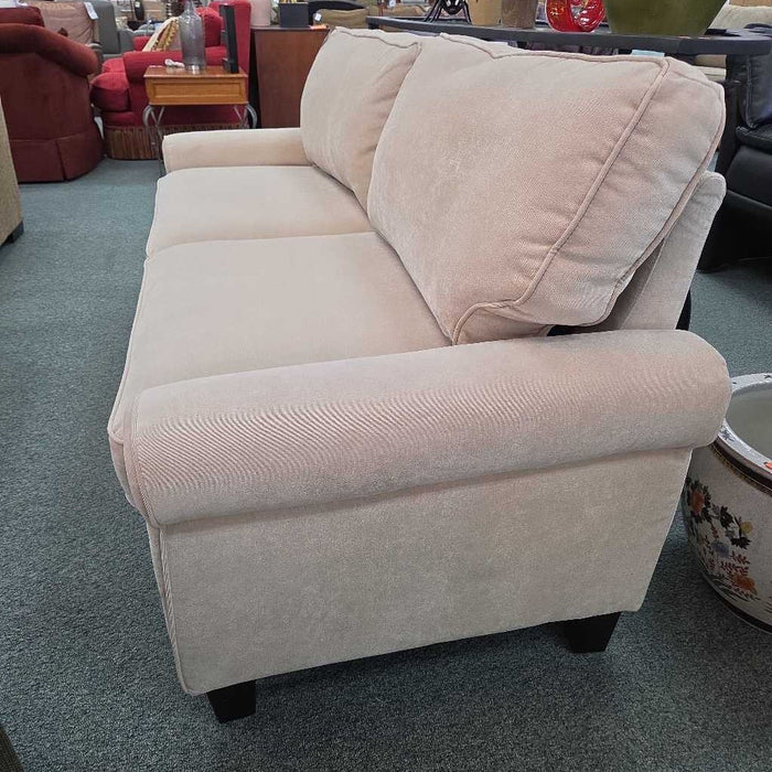 LOVESEAT BBM